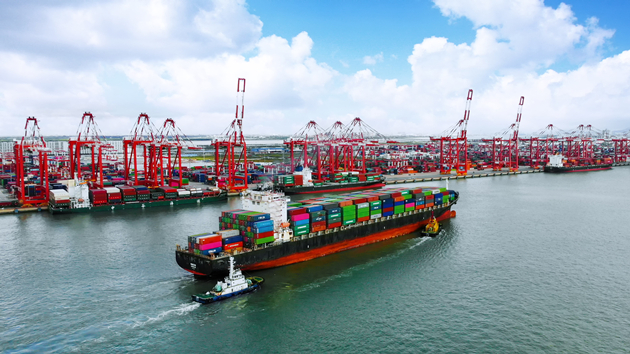 南沙港又添新航線 前7月外貿集裝箱吞吐量增逾16%