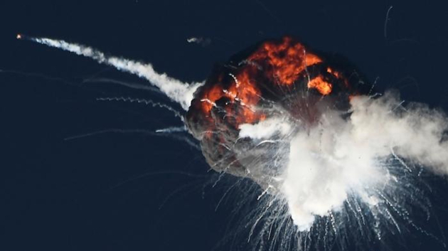 美航天公司火箭首飛爆炸 在空中炸成一團火球