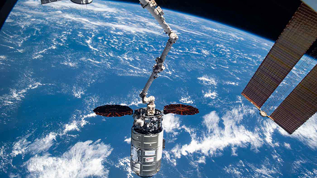 美太空軍總司令：中國正研製有機械臂的「殺手衛星」