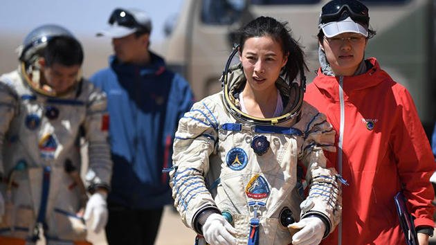 新「太空出差三人組」10月中旬啟航 據報很可能有一名女航天員