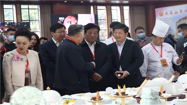 「第三屆齊魯廚師藝術節」在台兒莊古城舉辦