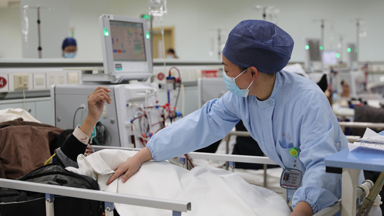 結束疫情閉環管理  上海醫療機構全面恢復門急診