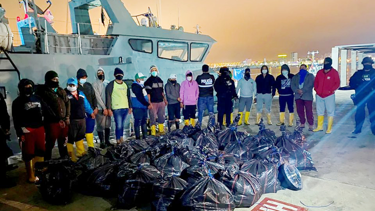  哥倫比亞海軍：多國聯手打擊販毒繳獲145.3噸可卡因