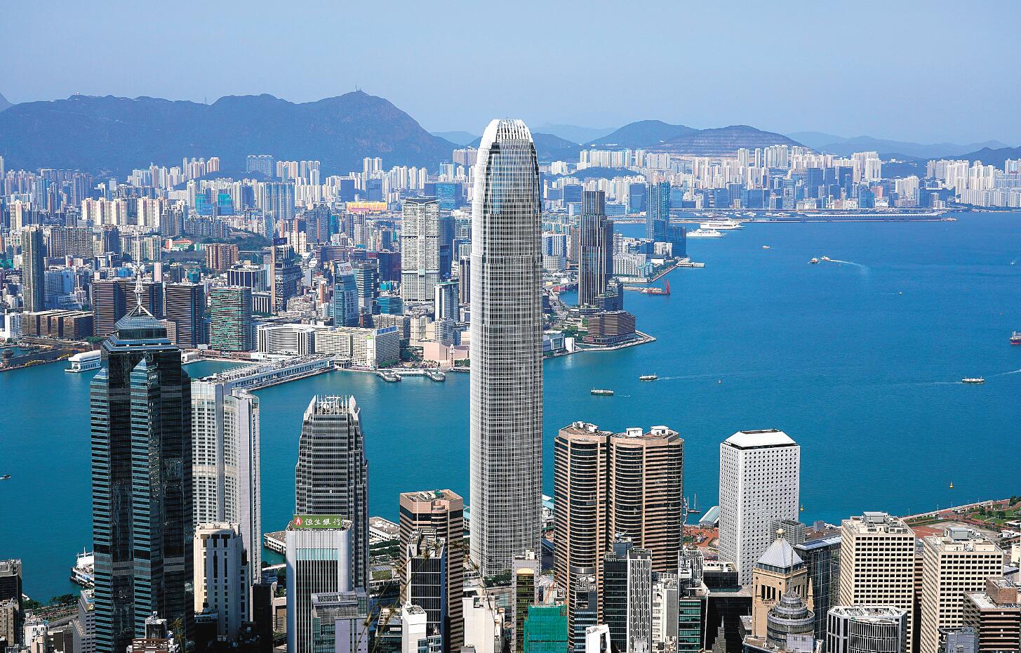 香港總商會問卷调查：近半企業看好明年經濟增长
