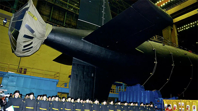 俄海軍接收兩艘新核潛艇 將列裝太平洋艦隊