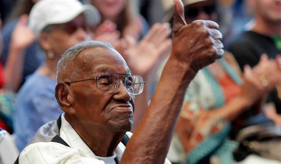 美國最年長二戰老兵去世 享年112歲