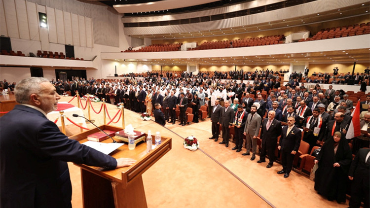伊拉克新一屆國民議會舉行首次會議