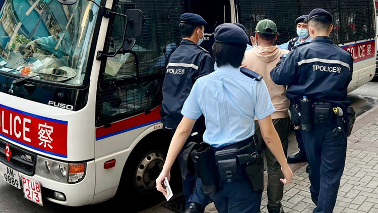 警方西九龍打擊非法入境及黑工 拘捕84人