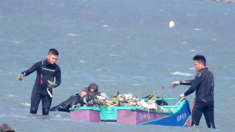 【追蹤報道】台戰機墜海影像曝光 漁民發現疑似人腿遺骸