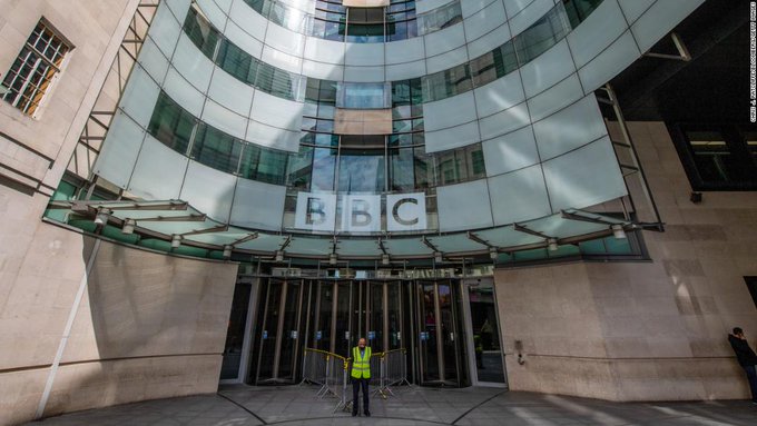 英國政府將凍結BBC電視執照費兩年