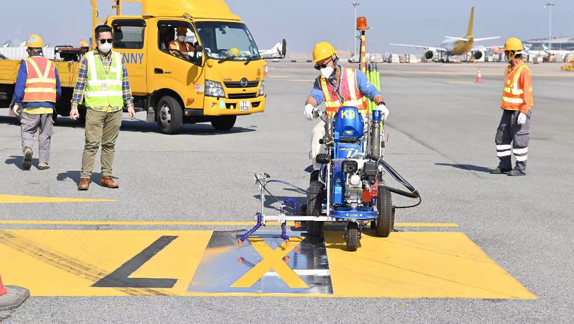 機場重新編配停機位 為三跑道系統作準備