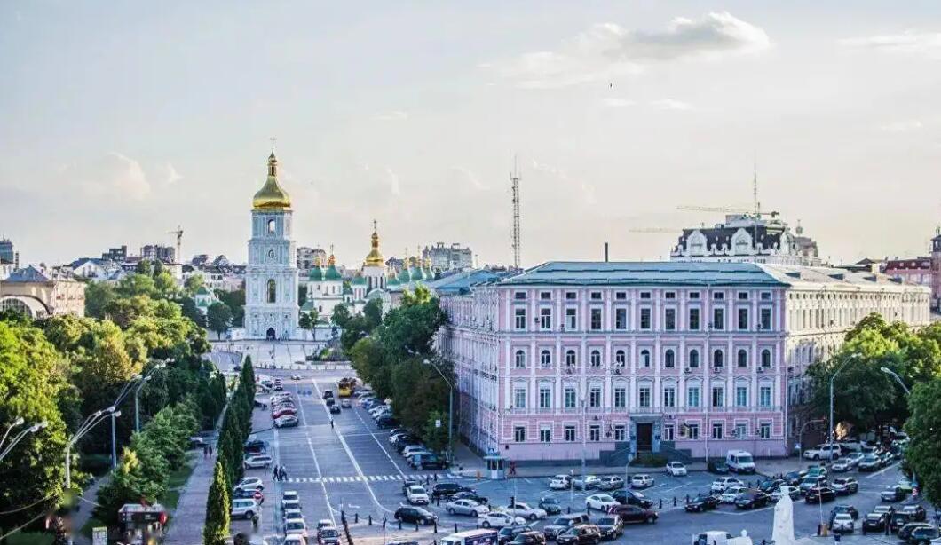 烏克蘭政府部門預計今年經濟或將萎縮40%