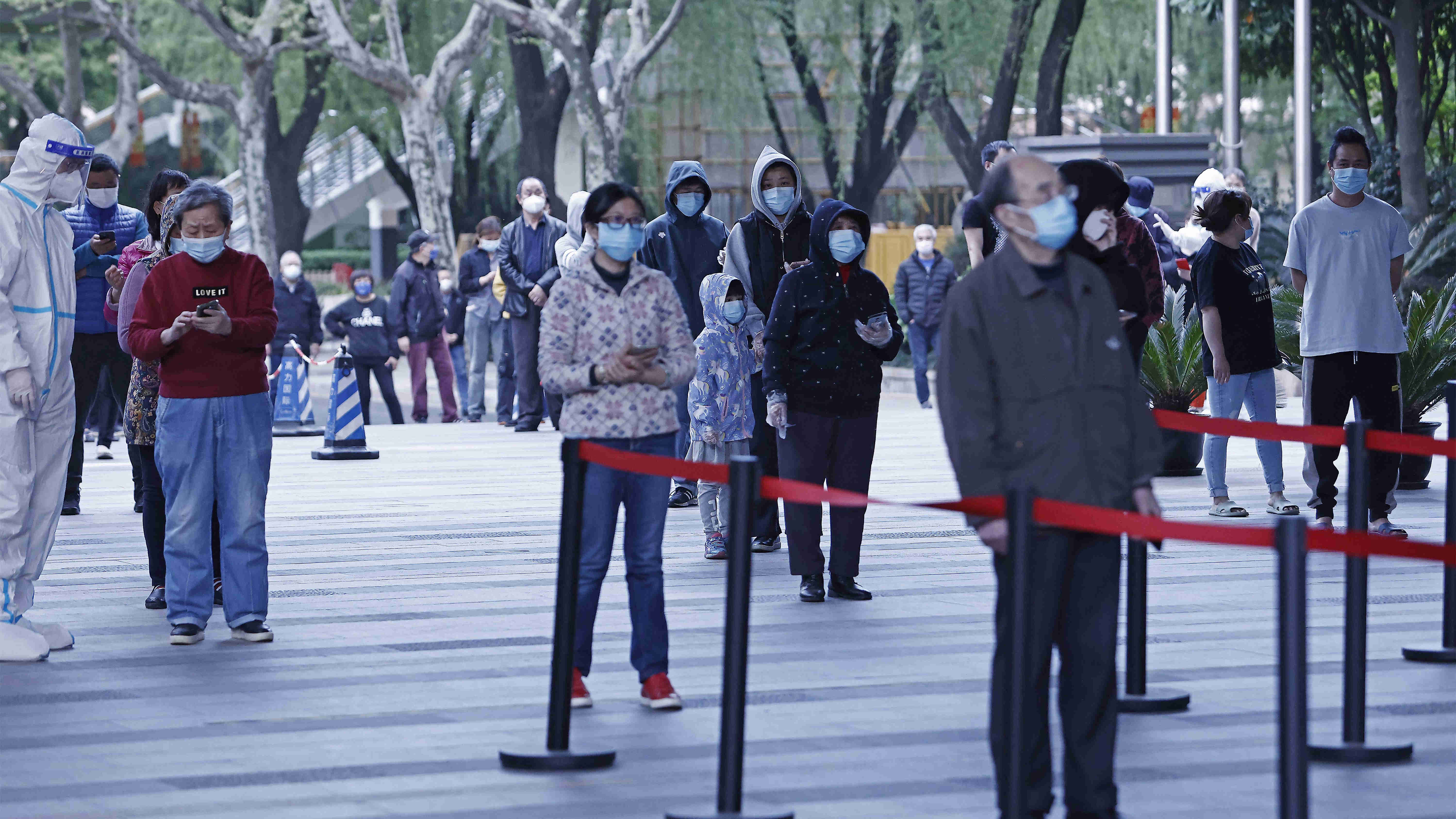上海10日新增本土確診914例 無症狀感染者25173例