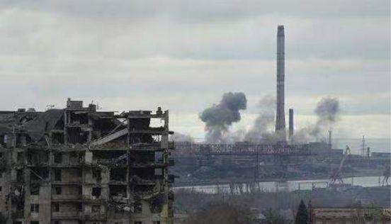 烏稱仍控制亞速鋼鐵廠 遭俄軍密集空襲