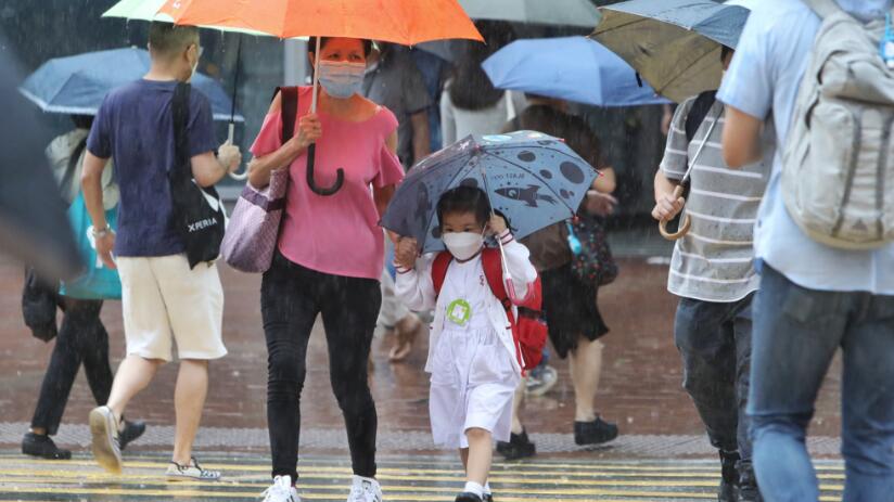 本港雨勢減弱 天文台取消黃雨警告