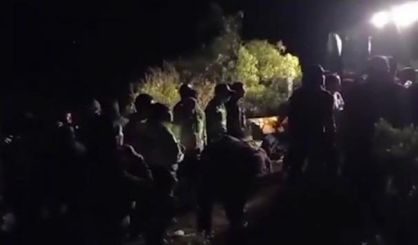 秘魯北部發生長途客車墜崖事故至少11死34傷