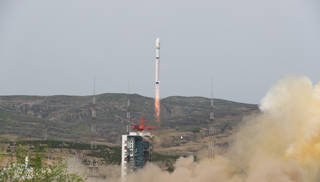 中國成功發射3顆低軌通信試驗衛星