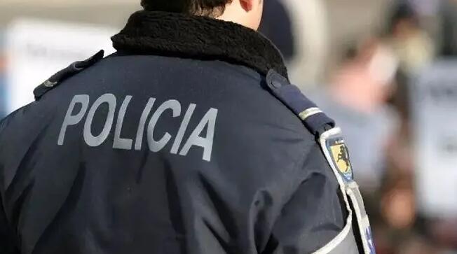 阿根廷華人超市遭4名持槍歹徒搶劫 顧客也被洗劫