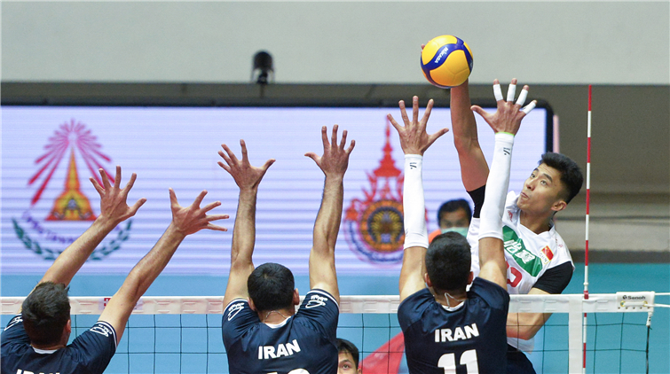 亞洲盃中國男排3比1勝伊朗隊 全勝晉級四強