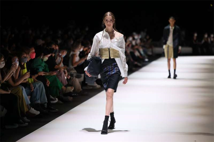 香港國際時尚匯展開幕 體驗時裝元宇宙