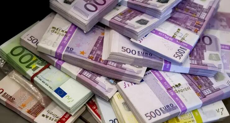 歐元兌美元一度跌至0.9807 續刷20年來新低