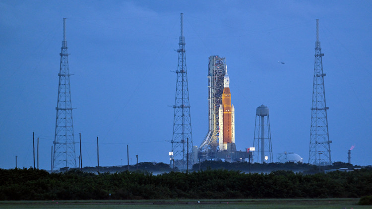 熱帶風暴逼近 NASA推遲發射探月火箭