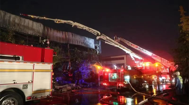 河南安陽一廠房發生火災 已致36人遇難、2人失聯