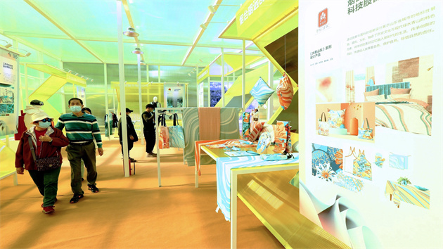 首屆中國時尚產業工業設計展及中國原創設計師靜態展在珠海開展