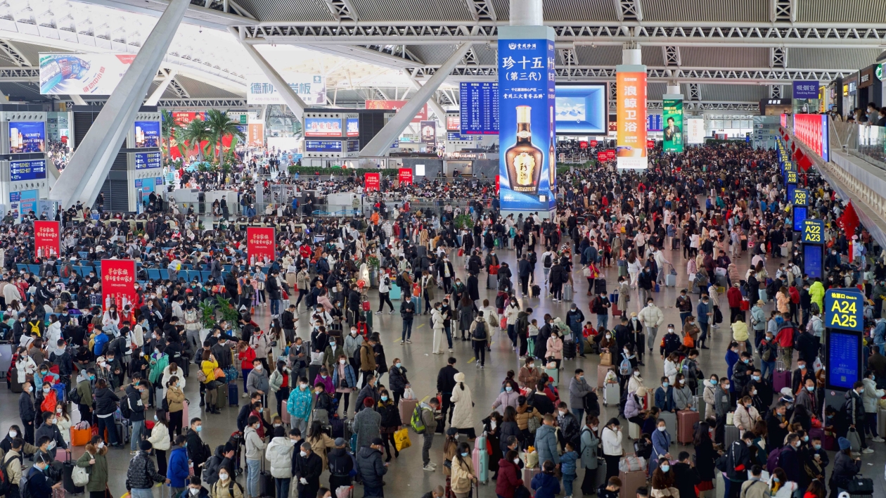 春運迎來客流最高峰 今日廣鐵預計發送164萬人次