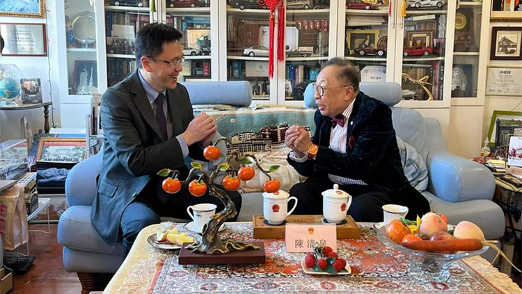 孫東向三位資深科學家送上新春祝福 寄語香港為國家貢獻創科事業力量
