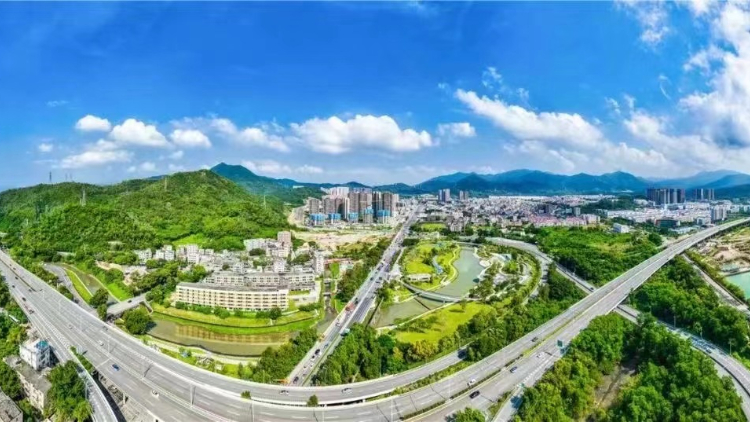 深圳大鵬2022年GDP增長4.5% 固投增速全市第三 接待遊客超1400萬人次
