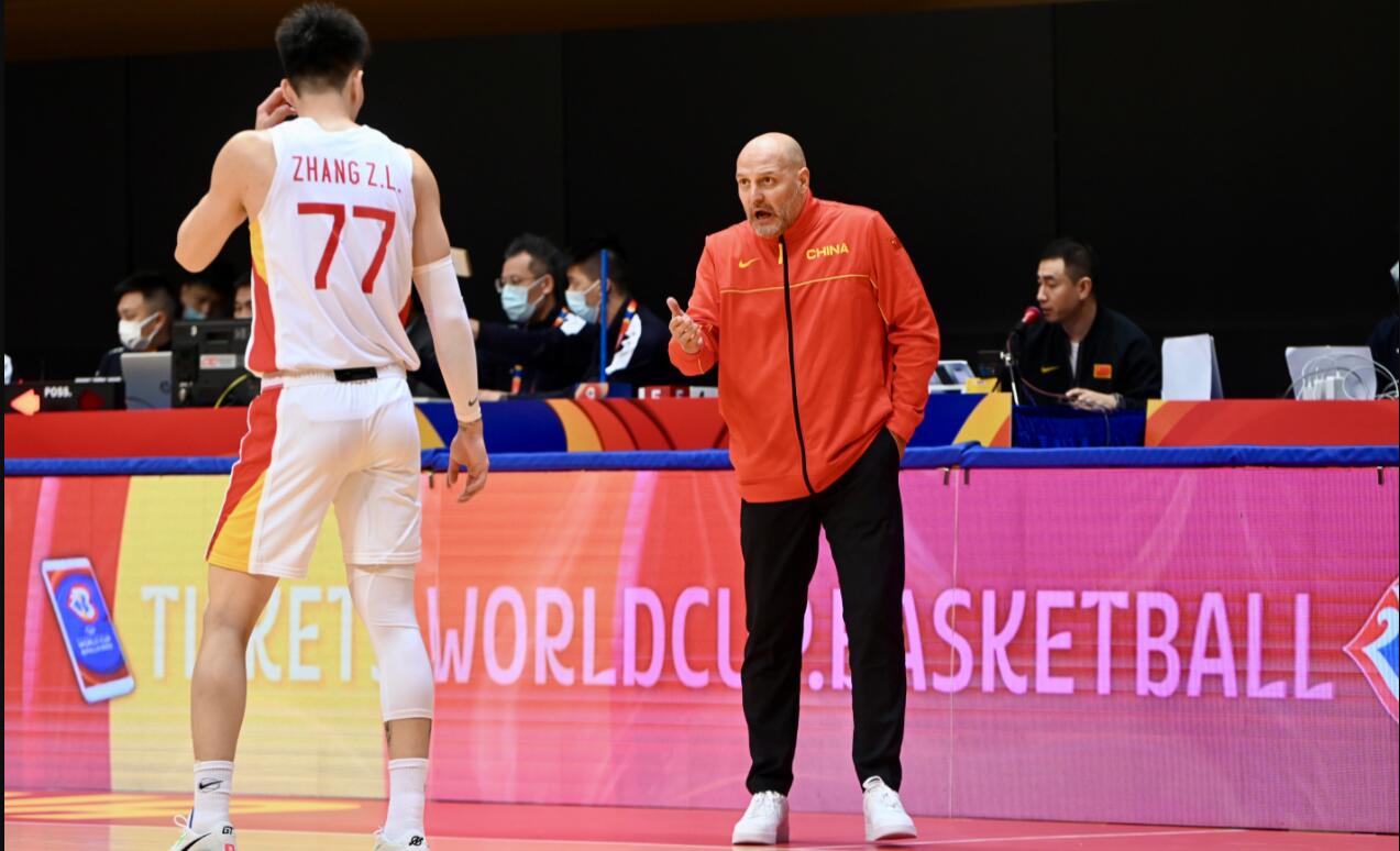 中國男籃主帅喬爾杰維奇：會繼續觀察聯賽中的球員