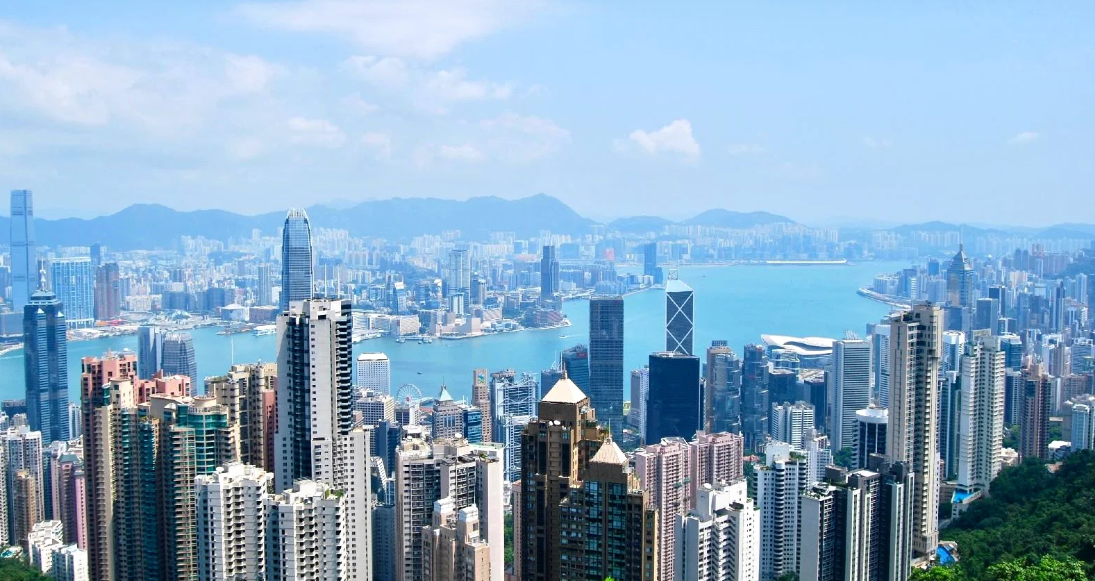 許正宇：香港人民幣存款總額接近1萬億元