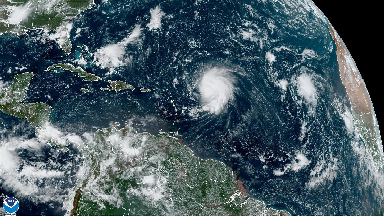 颶風影響美國東海岸 大量航班被取消
