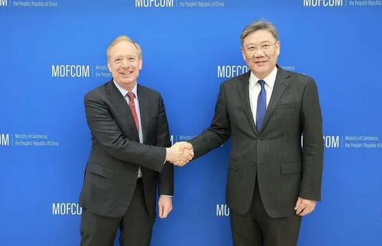 商務部部長王文濤會見美國微軟公司總裁施博德