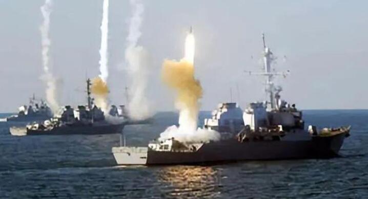 也門胡塞武裝稱在紅海向一艘英國油輪發射導彈