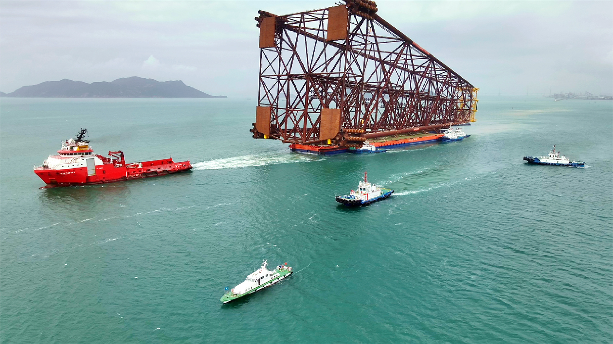 刷新亞洲記錄！海事保障亞洲第一深水導管架「海基二號」順利出港