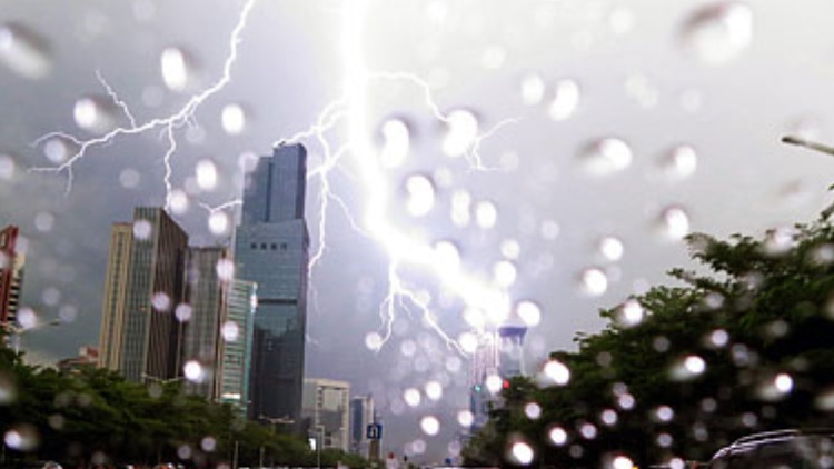 「風雨雷電」今夜登場！深圳今年首場強對流天氣或將上演