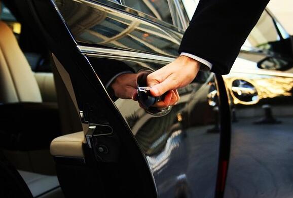 网约车新规正式实施 四线城市兼职司机萌生退意