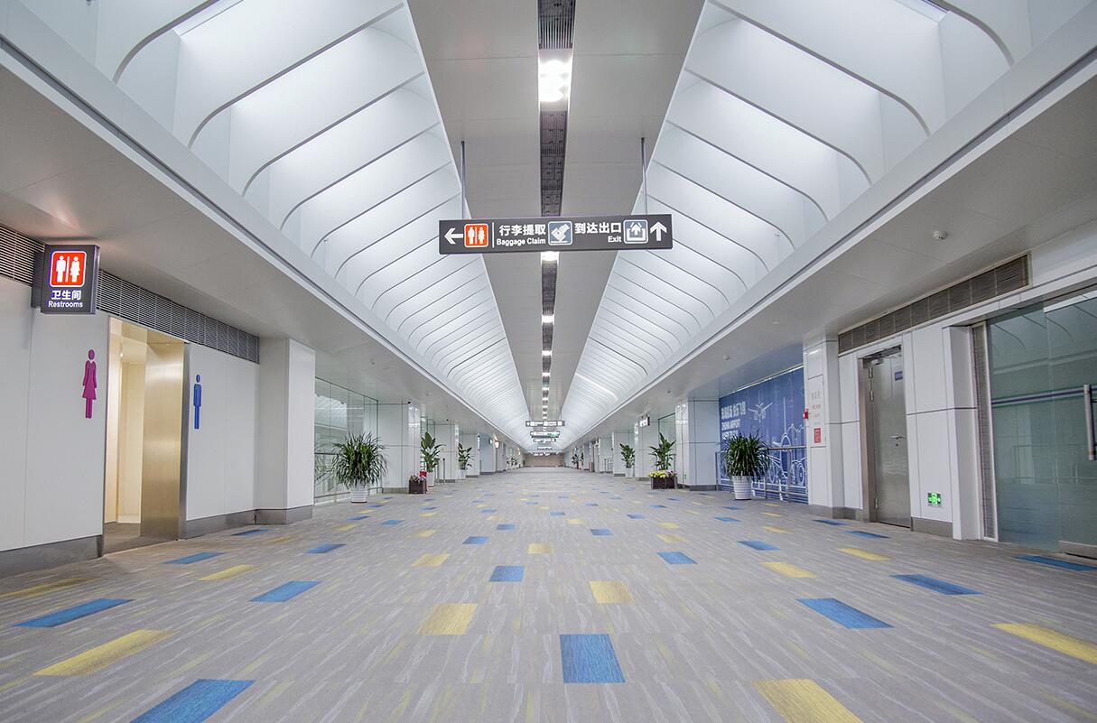 珠海机场东指廊启用 登机口17个