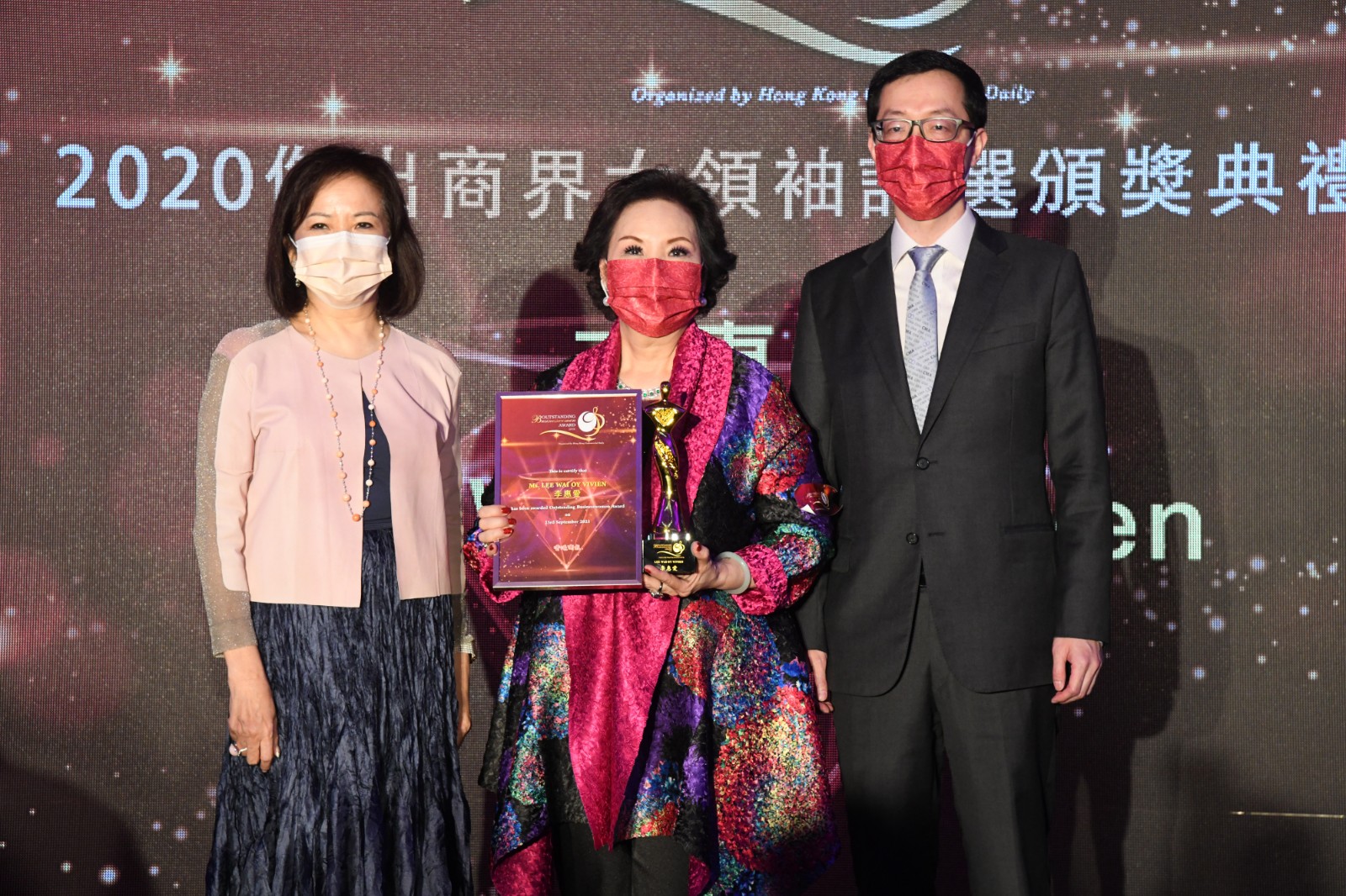 1632589575883662.jpg 1632589575883662.jpg