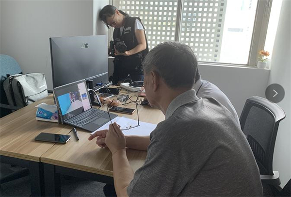 3. 专家评委在初评、复评的基础上通过视频进行终评评审.jpg