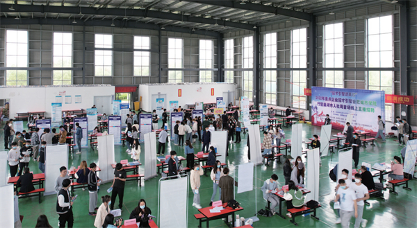 2.安徽巢湖：用心辦實事 聚力暖民心.jpg