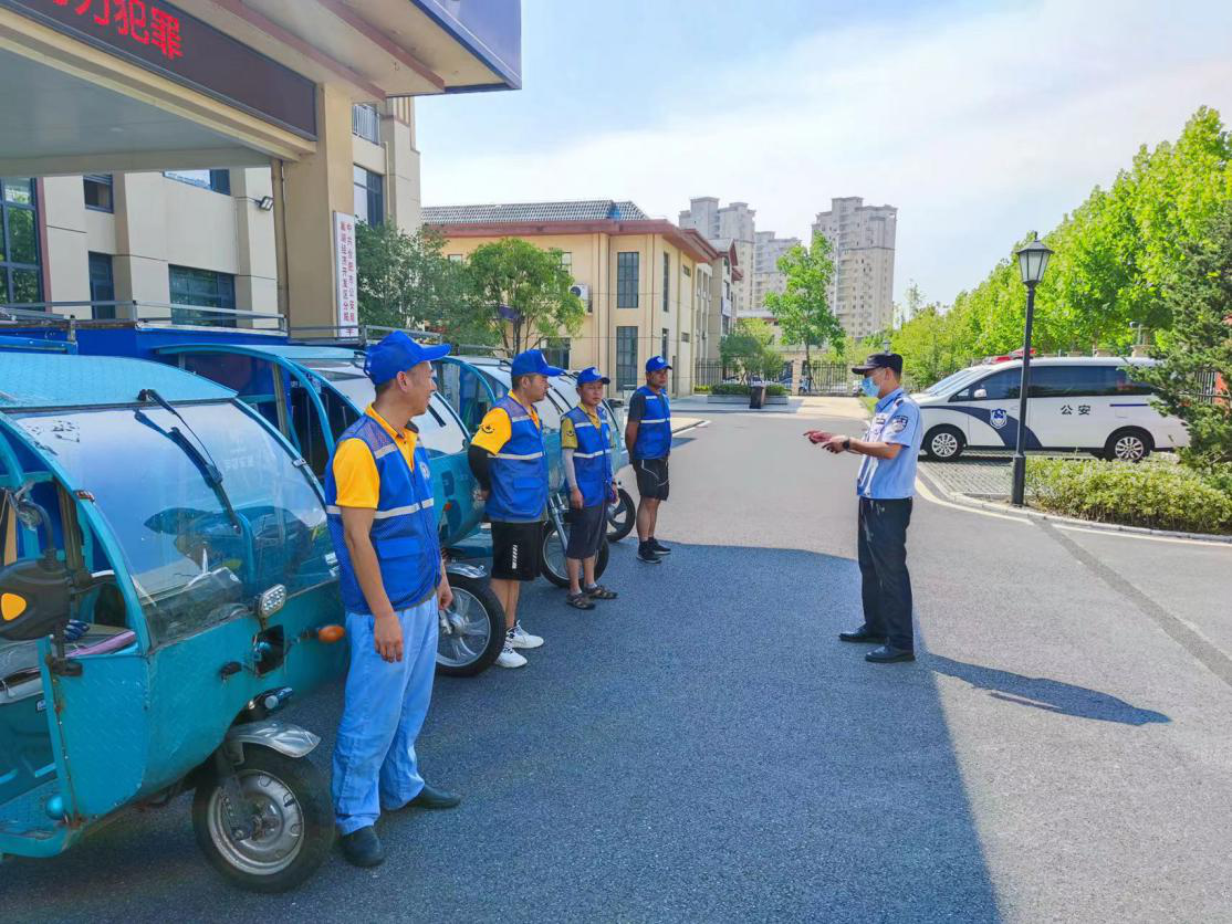 4.安徽巢湖經開區：「義警」參與平安建設 創社會治理多元化格局.png