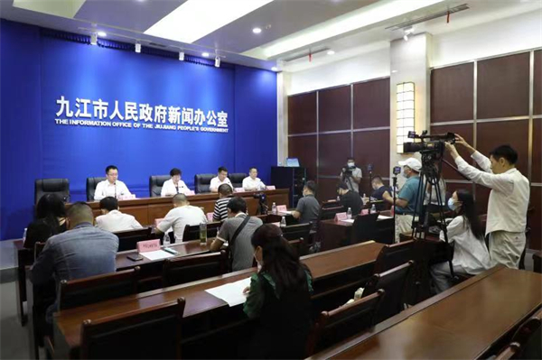 图一 九江市“非凡十年”系列主题新闻发布会(德安专场).jpg