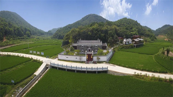 图三 袁隆平院士故里.jpg