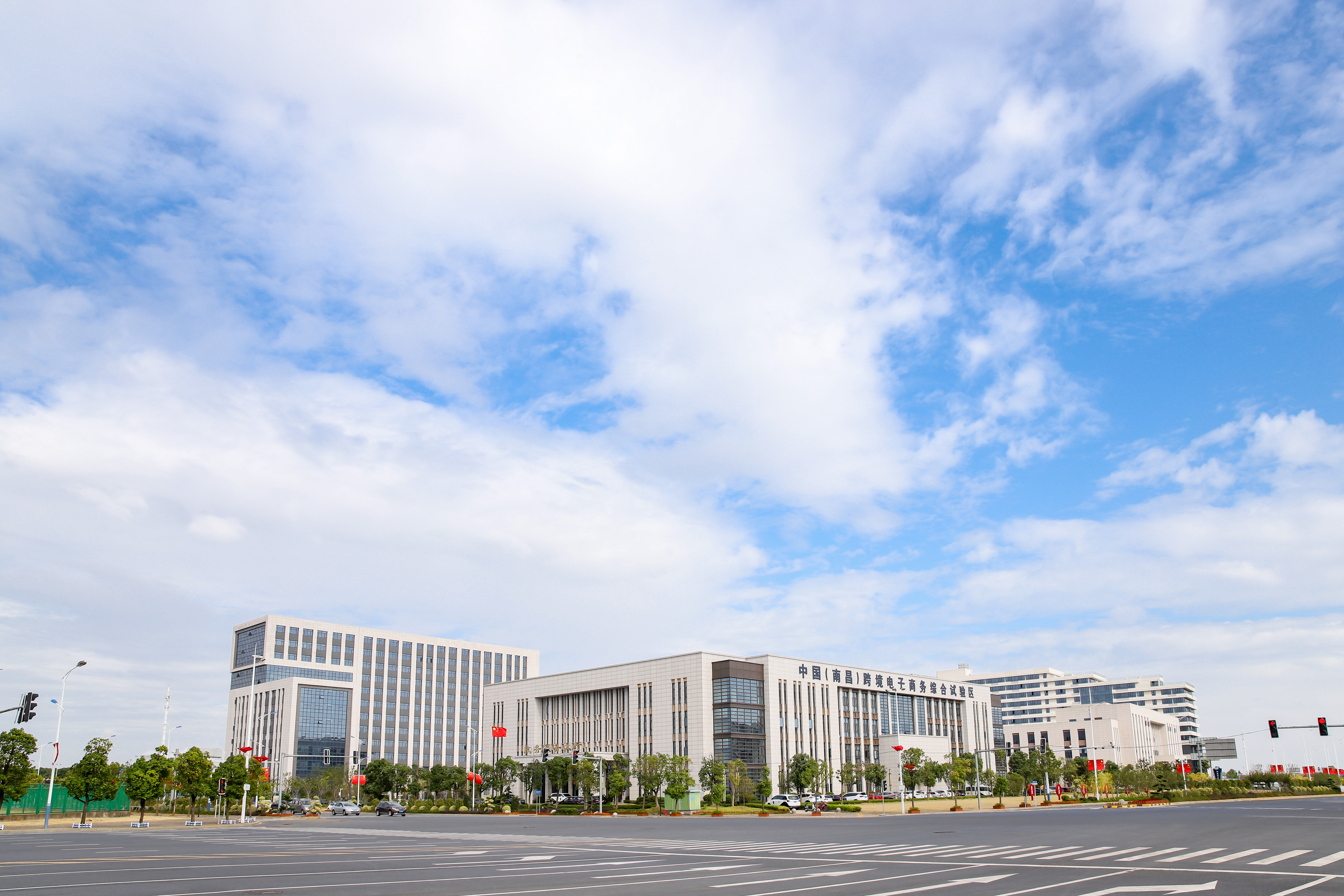 图二 中国（南昌）跨境电子商务综合试验区.jpg