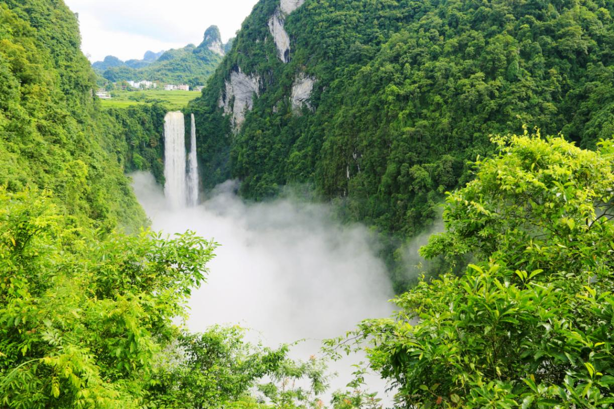 3、百色靖西通灵大峡谷 (1).png