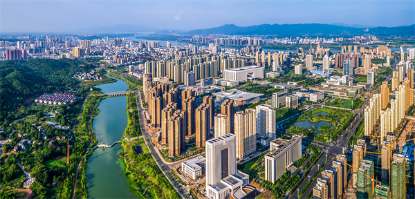 图5:吉安市城南新城 习道斌 摄.jpg