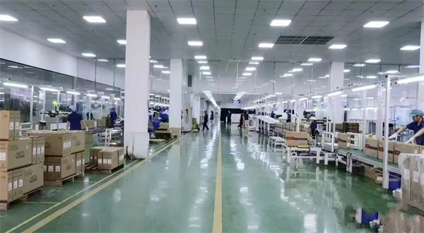 图三 瑞昌市康佳集团江西瑞康技术有限公司车间.jpg